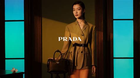 prada sbagliano capodanno cinese